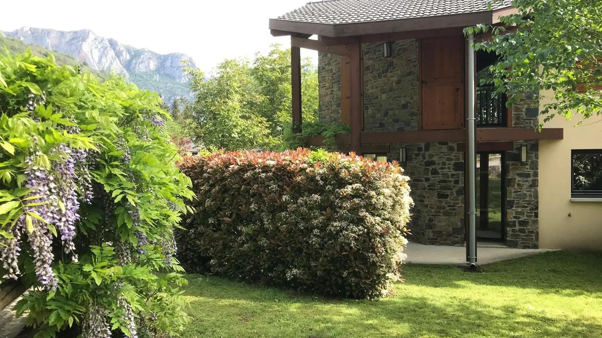 Villa Les Granges De Leo Aston