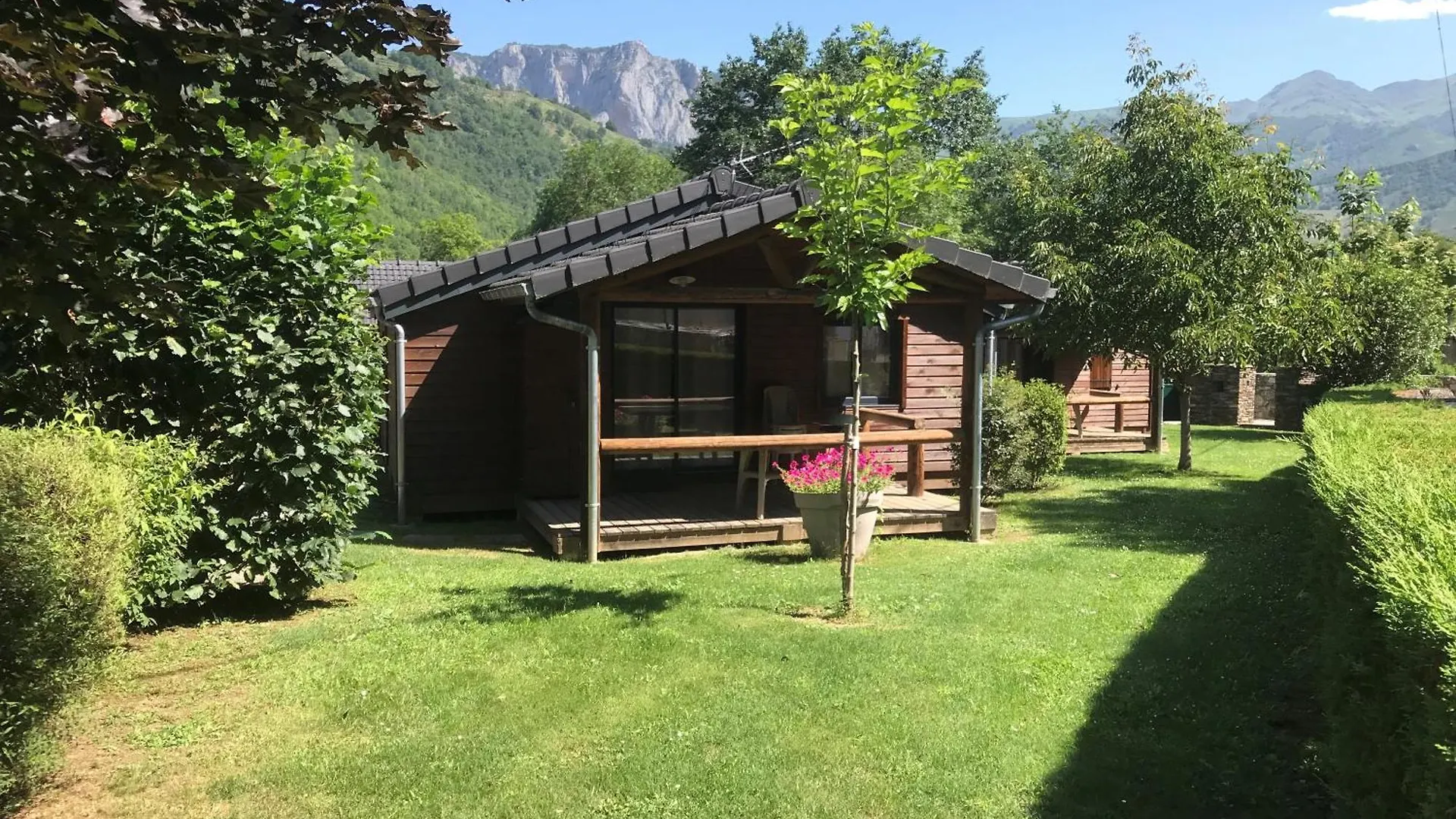 Villa Les Granges De Leo Aston